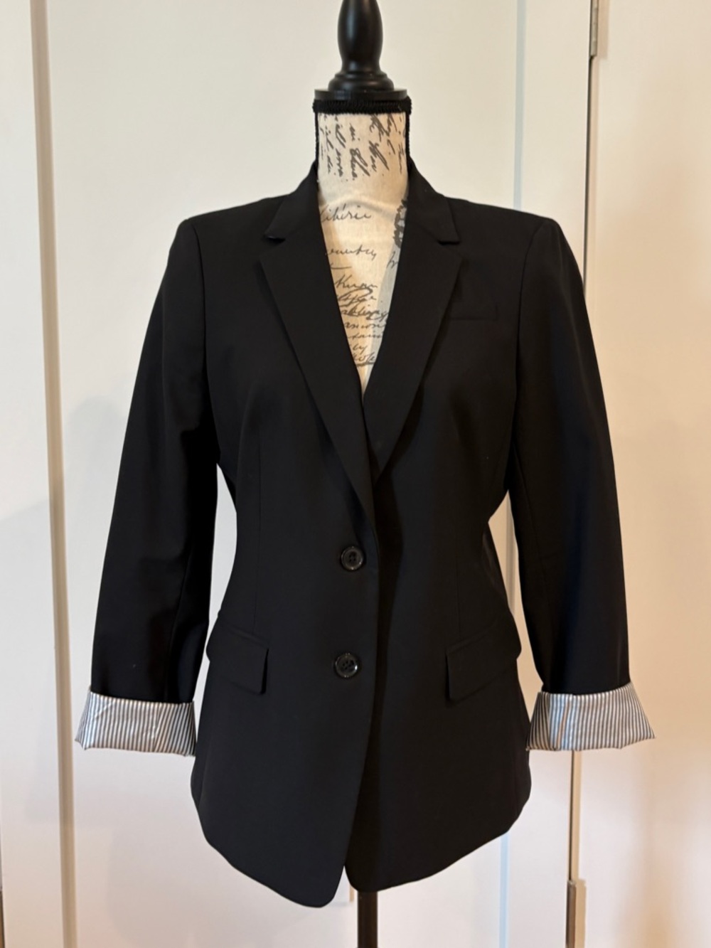 Banana Republic Black Tailored Women's Blazer size 12